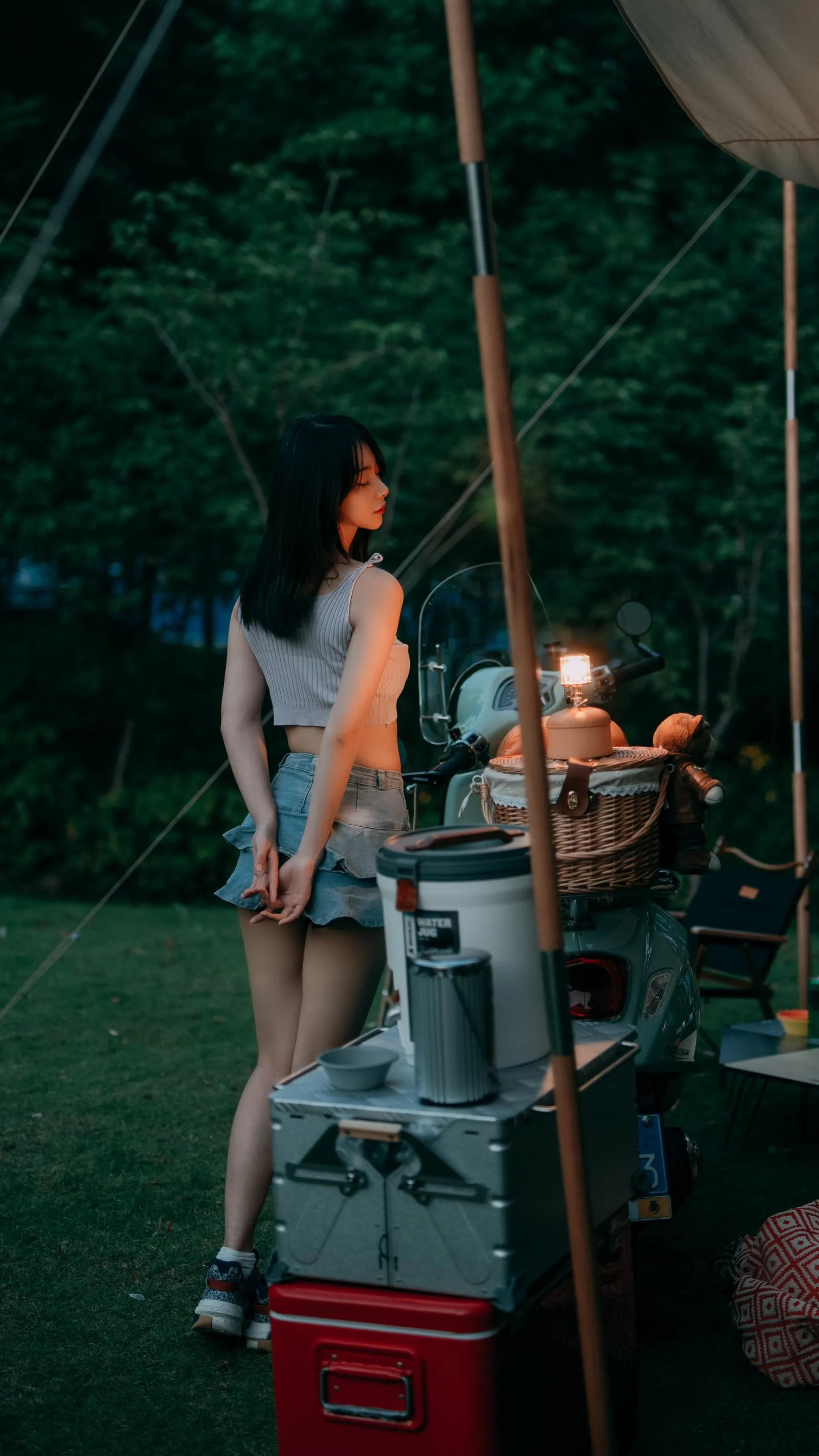 [YITUYU艺图语]2022.08.09 夏天的白加黑 小可爱 [48P]插图9